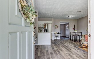 7124 Hielo Dr in Jacksonville, FL - Building Photo