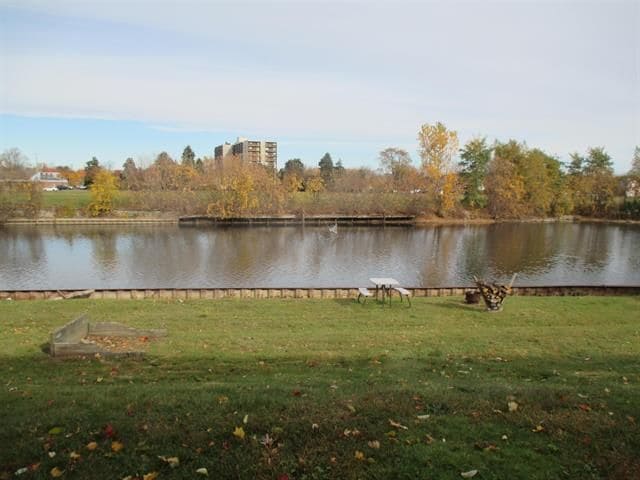 66 Riverview Dr in Mount Clemens, MI - Building Photo - Building Photo