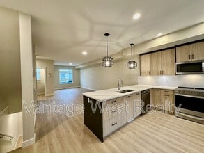 172-4025 Gellatly Rd S in West Kelowna, BC - Building Photo - Building Photo