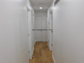 2789 Narron Ct SW in Atlanta, GA - Building Photo - Building Photo