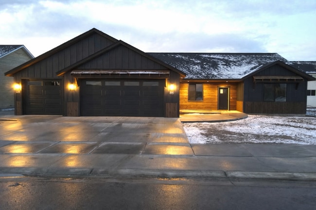 property at 423 Poppy St