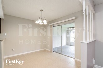 4071 Forecast Dr in Brandon, FL - Foto de edificio - Building Photo