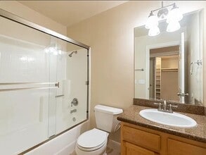 3605 Grove St, Unit 156 in Lemon Grove, CA - Building Photo - Building Photo