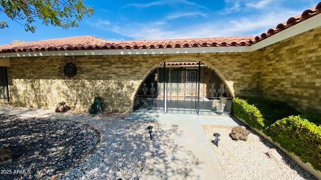 20025 N Mustang Ct in Sun City, AZ - Building Photo - Building Photo