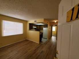 155 Lee Ave in Bullhead City, AZ - Building Photo