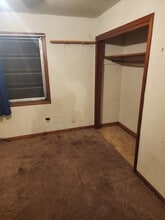 694 Mountain View Dr in Stone Mountain, GA - Building Photo - Building Photo