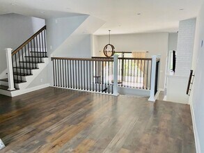 3616 Vía Dolce in Los Angeles, CA - Building Photo - Building Photo