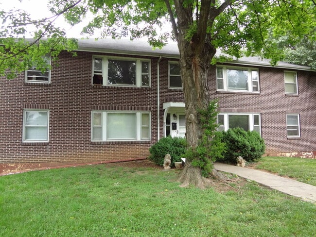 425 N Jefferson Ave, Unit 1
