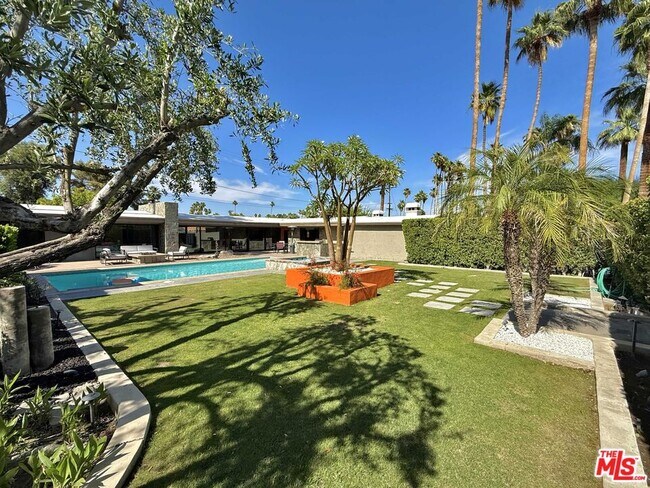 13 Palomino Rd in Palm Springs, CA - Building Photo - Building Photo