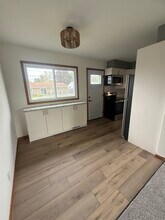 228 Lenora Dr NW in Cedar Rapids, IA - Building Photo - Building Photo