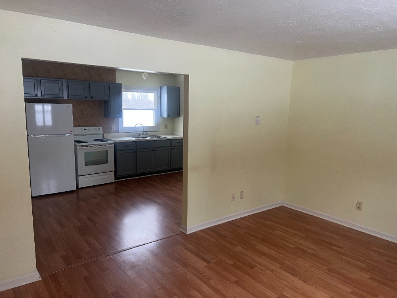 12642 Sharon Lynn Dr in Salem, OH - Building Photo