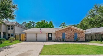 20510 Fox Haven Ln in Humble, TX - Building Photo