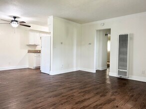 2242 Grand Ave in San Diego, CA - Building Photo - Building Photo