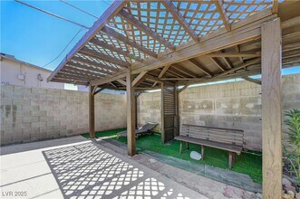 6413 Bannock Way in Las Vegas, NV - Building Photo - Building Photo