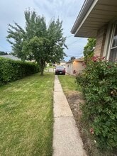 6431 N 76th St in Milwaukee, WI - Building Photo - Building Photo