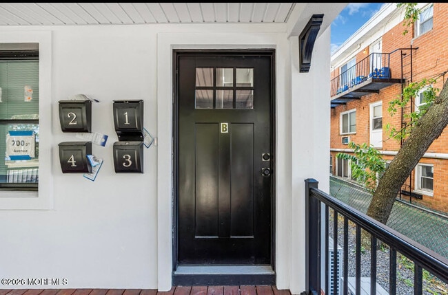 property at 700 Fifth Ave