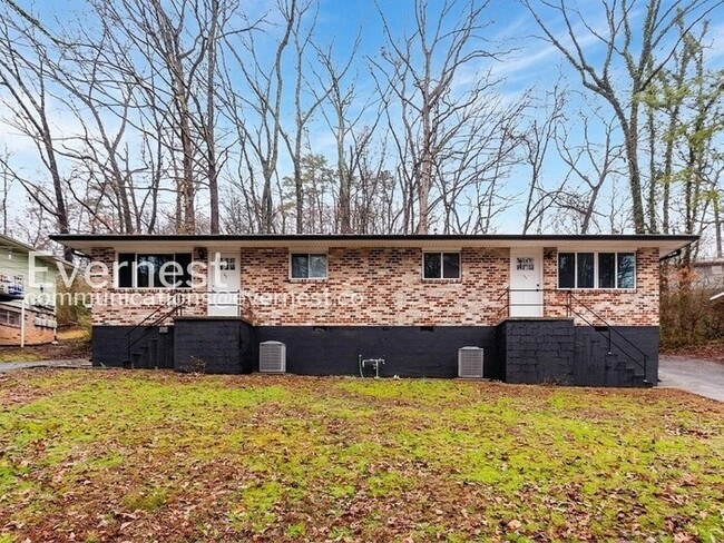 167 W Ridgewood Ave
