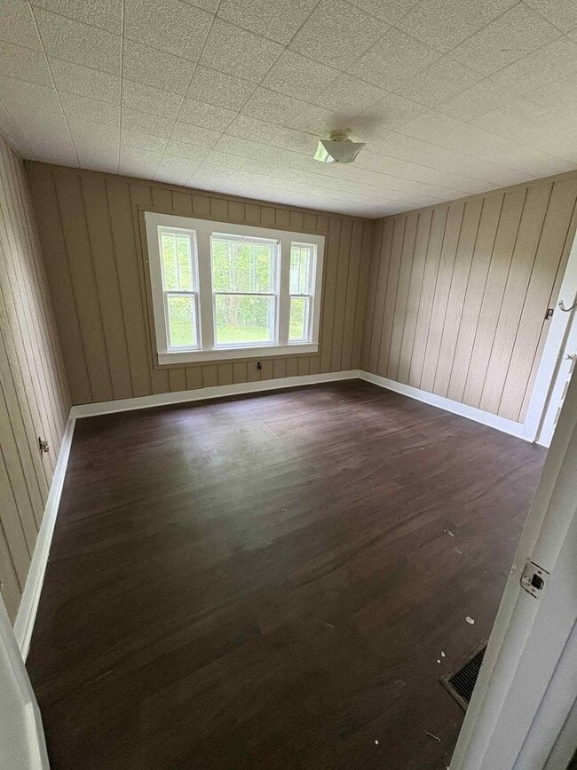 519 W Cherry St in Glasgow, KY - Building Photo - Building Photo