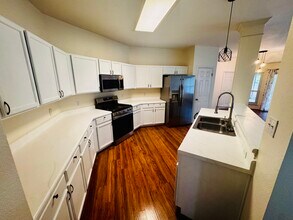 1731 Warwick Way in Cedar Park, TX - Building Photo - Building Photo