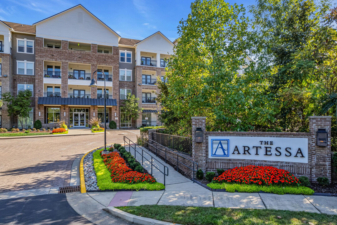 Artessa Apartments in Franklin, TN - Foto de edificio