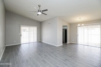 7619 W Desert Cove Ave in Peoria, AZ - Building Photo - Building Photo