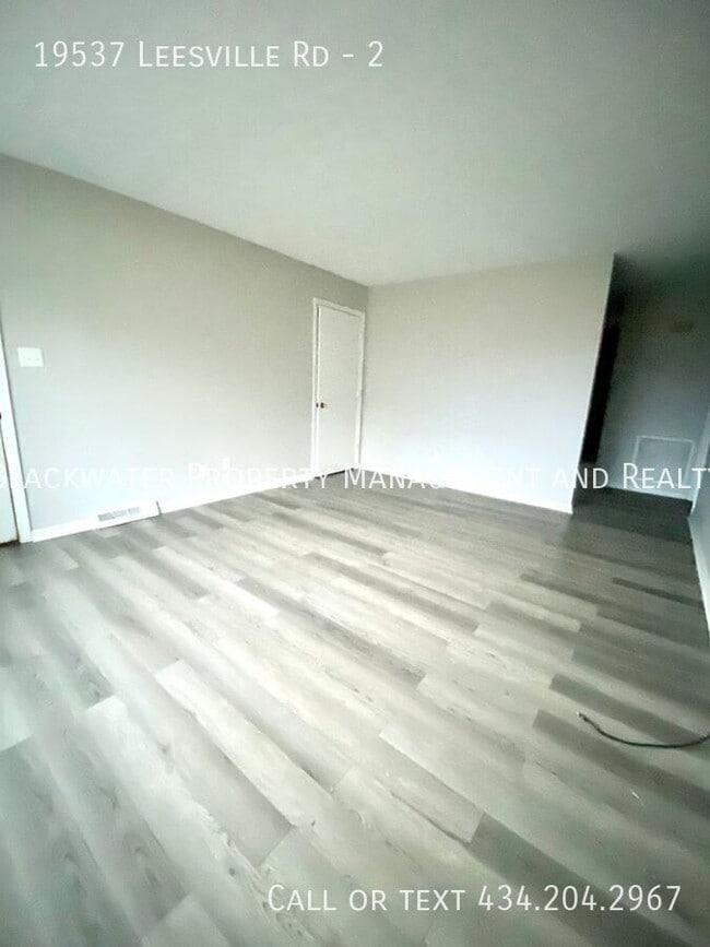 19537 Leesville Rd in Lynchburg, VA - Building Photo - Building Photo