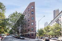 135-143 Haven Ave in New York, NY - Foto de edificio - Primary Photo