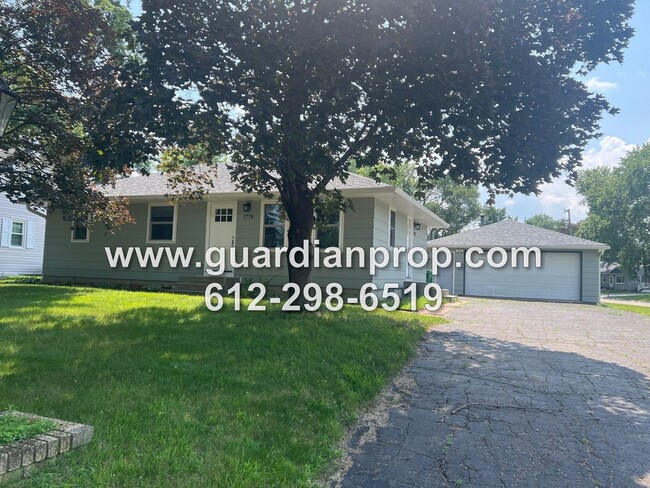 property at 1778 Hillview Rd