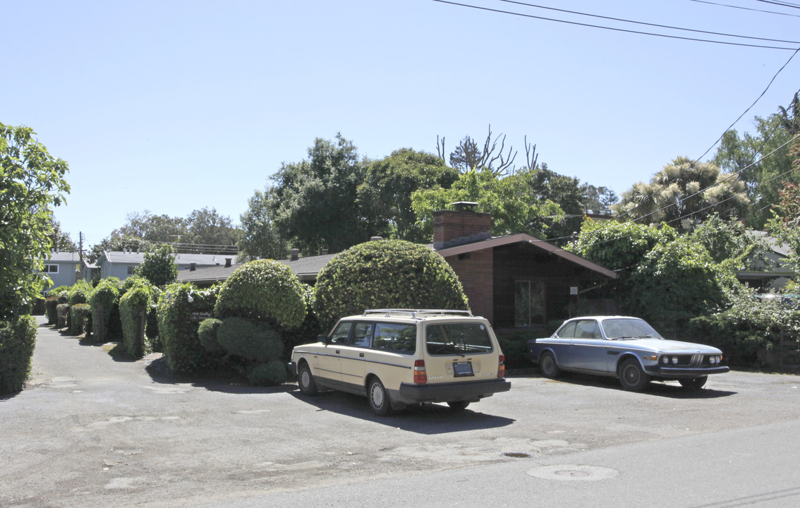 1914 Cooley Ave in Palo Alto, CA - Building Photo