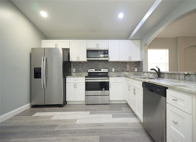 2416 E Ida St in Tampa, FL - Building Photo - Building Photo