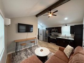 325 Herriman St in Chillicothe, MO - Building Photo