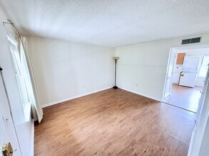 250 Elm St in Clemson, SC - Building Photo - Building Photo
