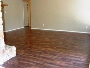 3902 Rolling Hill in Round Rock, TX - Building Photo - Building Photo