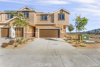 904 S Hert St in Colton, CA - Building Photo - Building Photo