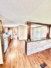 1090 Clark Rd in Lake Charles, LA - Building Photo - Building Photo