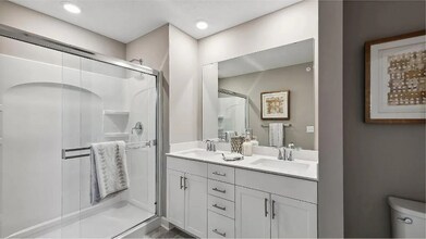 20065 62nd Pl in Corcoran, MN - Foto de edificio - Building Photo