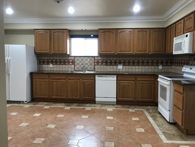 2601 W 3rd St in Roswell, NM - Building Photo - Building Photo