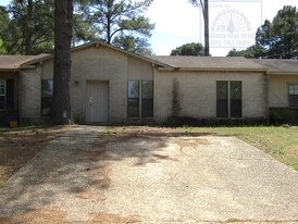 1813 Neely St in Jacksonville, AR - Building Photo