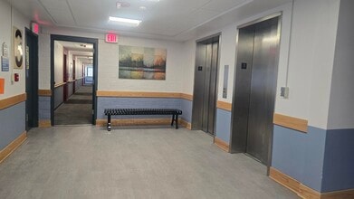 Riverview Terrace in Traverse City, MI - Building Photo - Building Photo