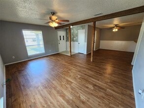 500 Concord Dr in Joshua, TX - Building Photo - Building Photo