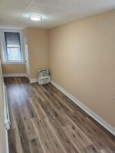 58 S Main St in Manville, NJ - Building Photo - Building Photo