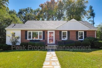 8505 Holly Hill Rd in Richmond, VA - Building Photo - Building Photo