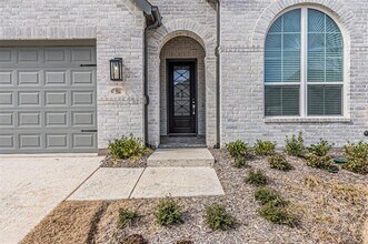 504 Lavender Dr in Van Alstyne, TX - Building Photo - Building Photo