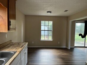 5063 Camelot Dr W in Mobile, AL - Building Photo - Building Photo