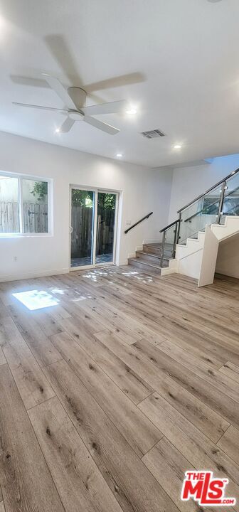 2041 Linnington Ave in Los Angeles, CA - Building Photo - Building Photo