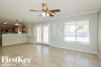 12521 W Ash St in El Mirage, AZ - Foto de edificio - Building Photo