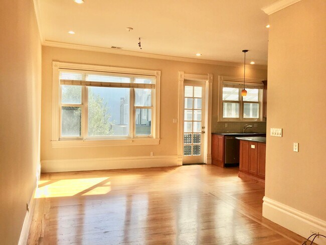 3079 Sacramento St in San Francisco, CA - Building Photo - Building Photo