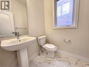 70 Eastbridge Ave in Welland, ON - Building Photo - Building Photo