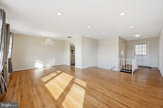 1721 University Blvd W in Silver Spring, MD - Building Photo - Building Photo