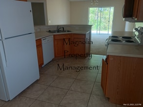 283 Curtis Ave in Groveland, FL - Building Photo - Building Photo